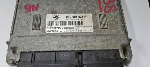 Komputer VW 03D906033F BEZ IMMO OFF CZYSTY! 3