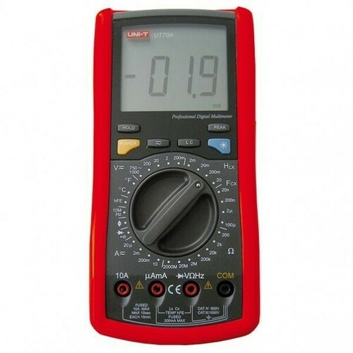 Miernik UNI-T UT70A